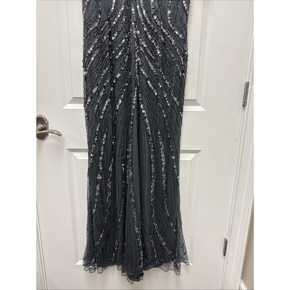 New Mac Duggal Size 18 5945 Flutter Sleeve Embellished A-Line Gown Formal Dress - Picture 6 of 9